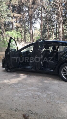 Hyundai Elantra-12