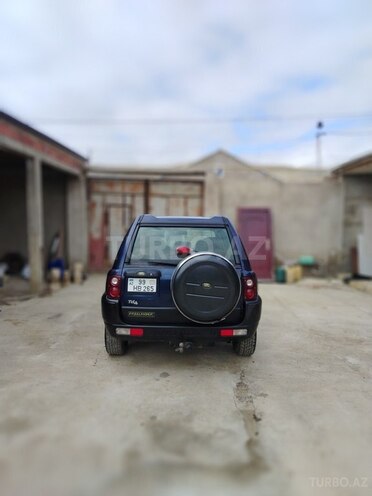 Land Rover Freelander-4