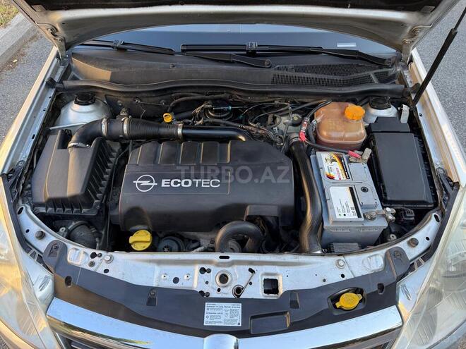 Opel Astra-10