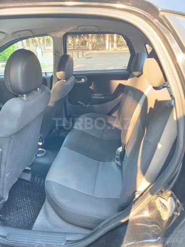 Opel Corsa-15