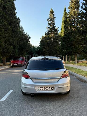 Opel Astra-2