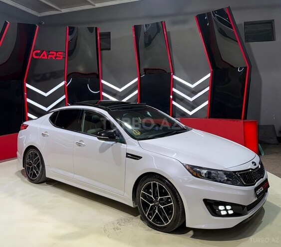 Kia Optima-4