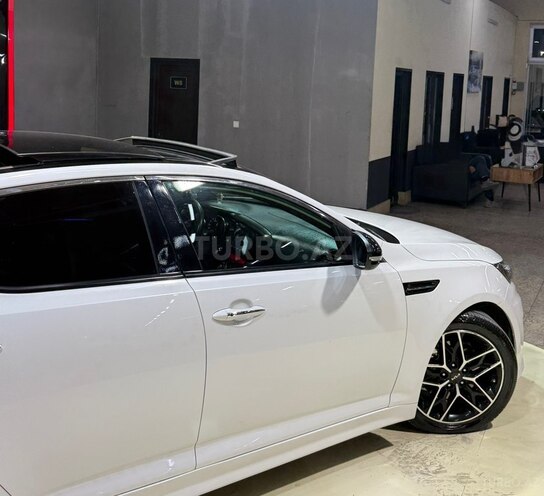 Kia Optima-13