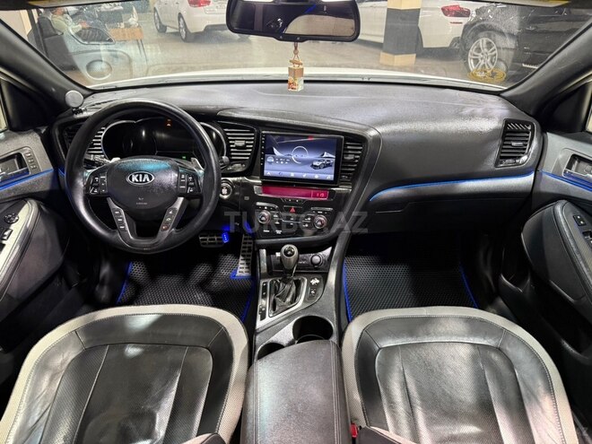 Kia Optima-20