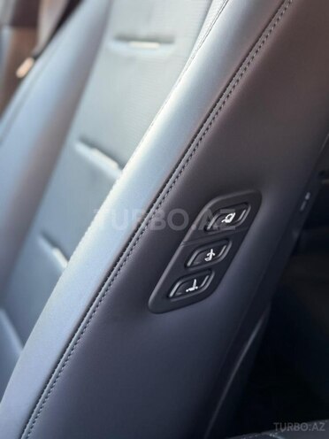 Hyundai Palisade-13