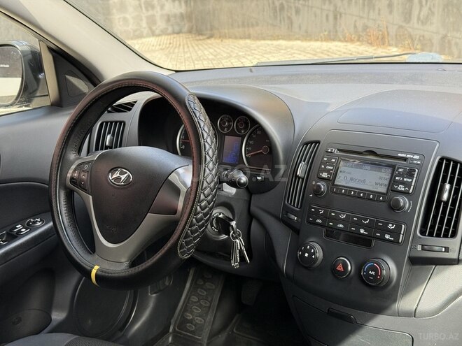Hyundai i30-11
