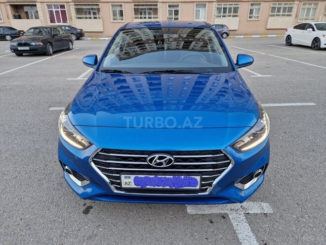 Hyundai Accent-1