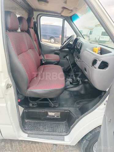 Ford Transit-9