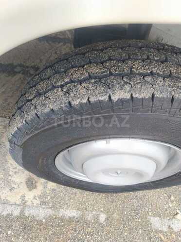 Ford Transit-7