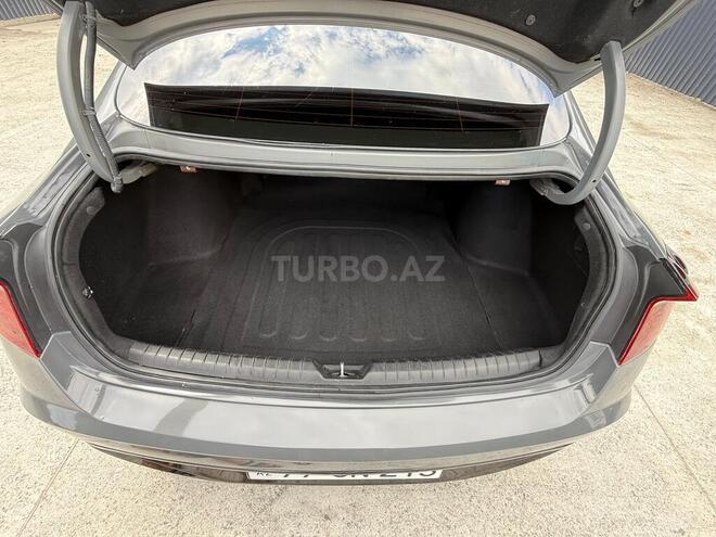 Hyundai Sonata-15