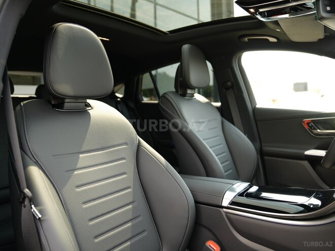 Mercedes GLC 200 4MATIC Coupe-17