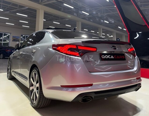 Kia Optima-12