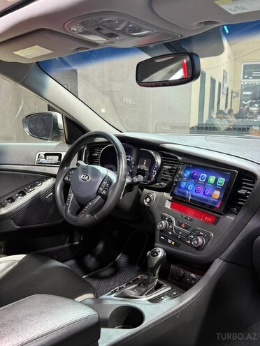 Kia Optima-25