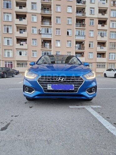 Hyundai Accent-9