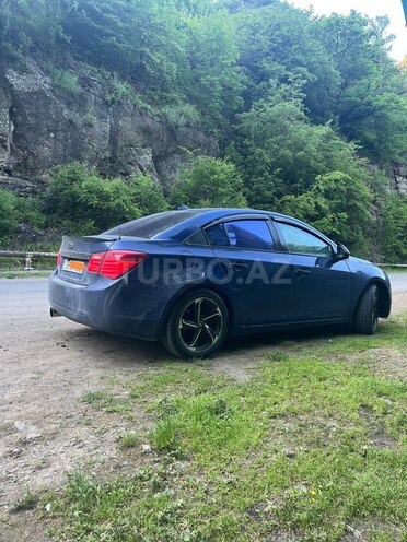 Chevrolet Cruze-4