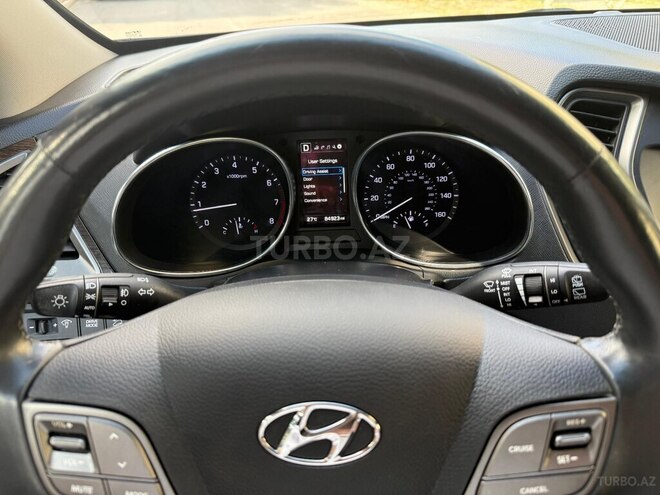 Hyundai Santa Fe-8