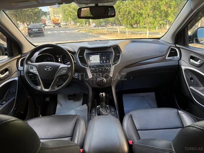 Hyundai Santa Fe-11