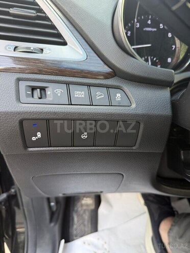 Hyundai Santa Fe-9