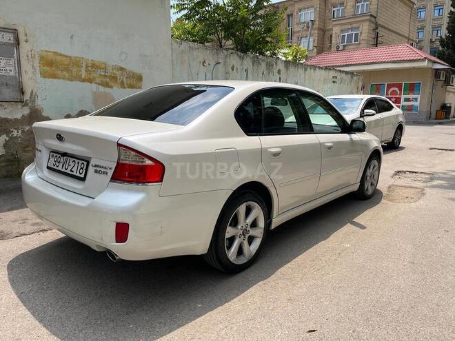 Subaru Legacy-4