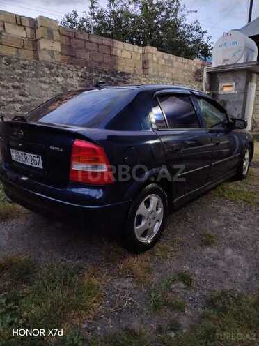 Opel Astra-11