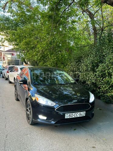 Ford Focus-2