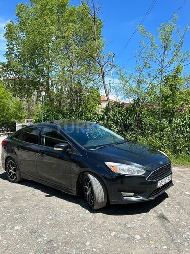 Ford Focus-3
