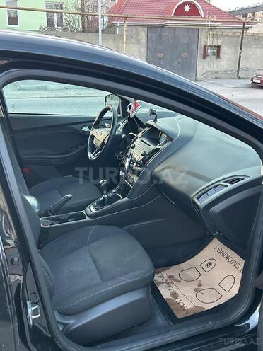 Ford Focus-5