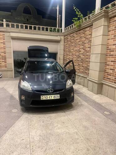 Toyota Prius-1
