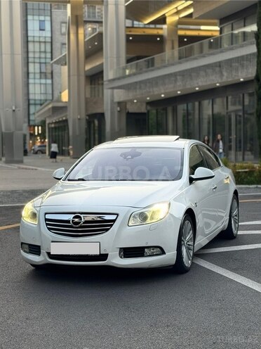 Opel Insignia OPC-8