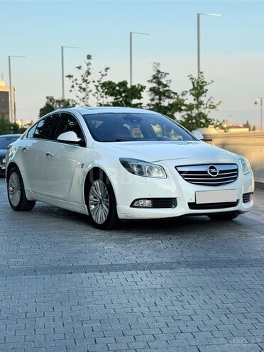 Opel Insignia OPC-6