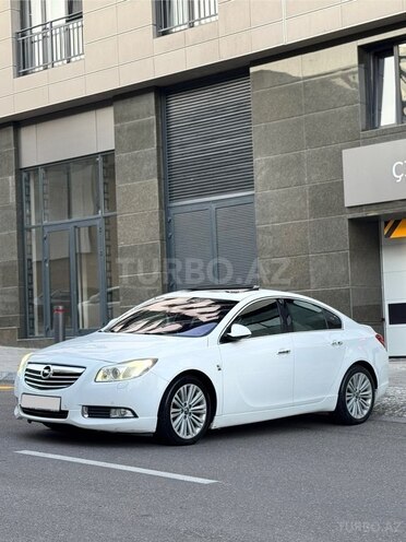 Opel Insignia OPC-7