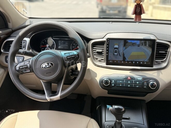 Kia Sorento-3