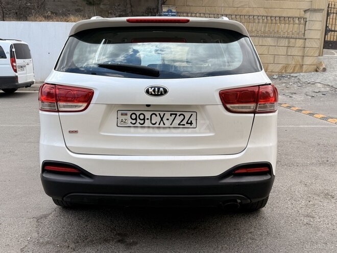 Kia Sorento-2