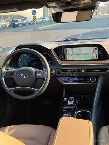Hyundai Sonata-10