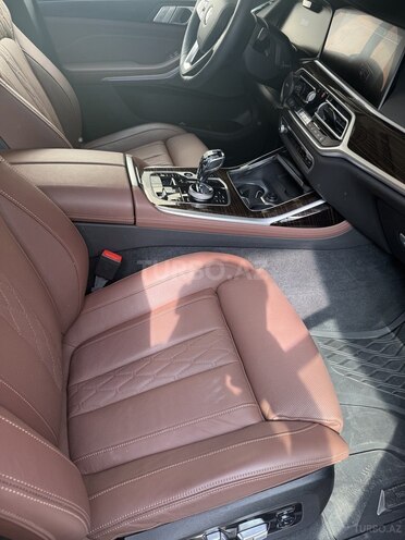 BMW X7-5