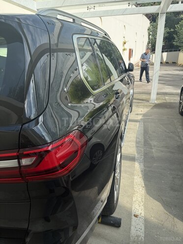 BMW X7-3