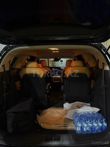 Kia Carnival-6