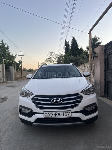 Hyundai Santa Fe-1