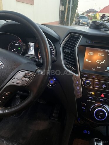 Hyundai Santa Fe-9