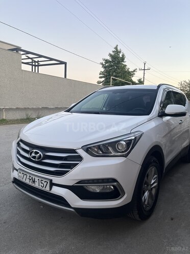 Hyundai Santa Fe-3