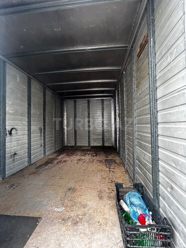 Ford Transit-7