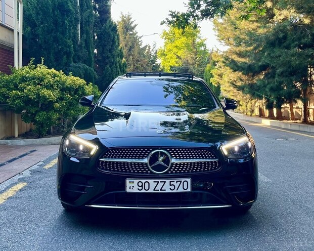 Mercedes E 300 de-1