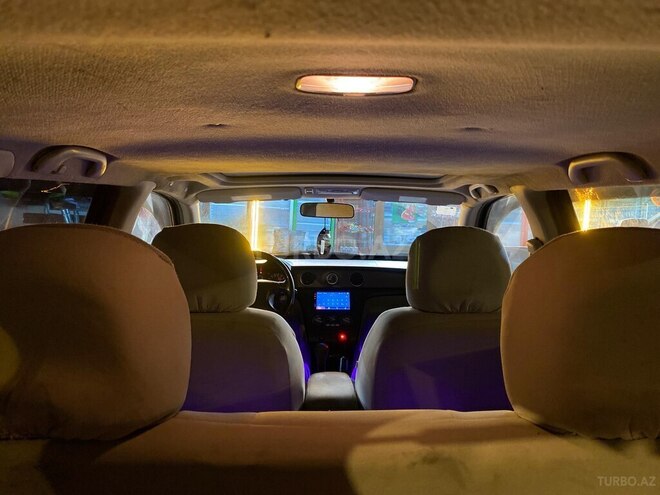 Mitsubishi Outlander-14