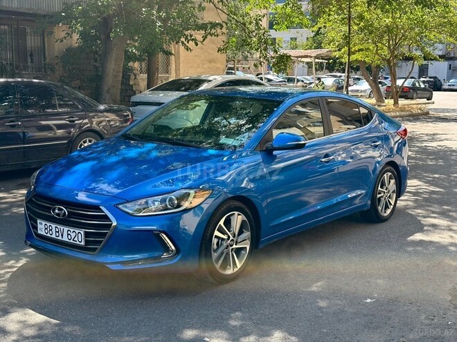 Hyundai Elantra-2