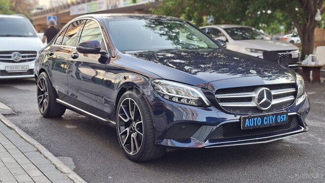 Mercedes C 200-17