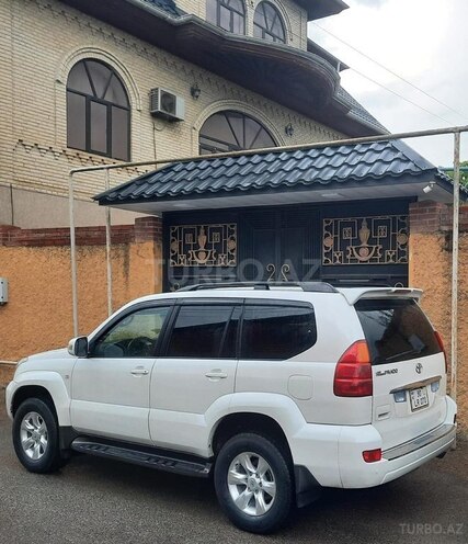 Toyota Land Cruiser Prado-3