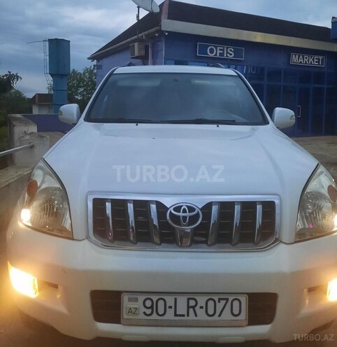 Toyota Land Cruiser Prado-1