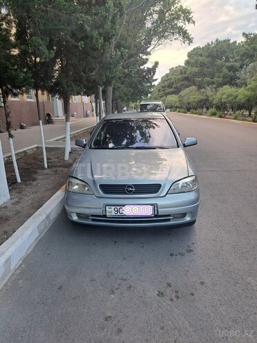 Opel Astra-1