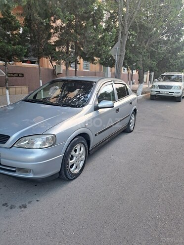Opel Astra-3