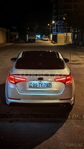 Kia K5-10